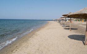 Mikiverna Houses By Miltiadis